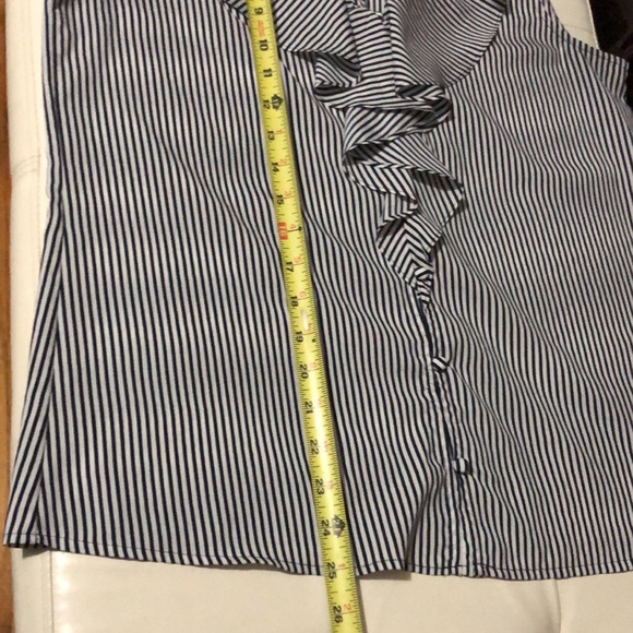 Karl Lagerfeld Paris Sleeveless Blouse-Sz M-Navy & White-EUC - Picture 14 of 16